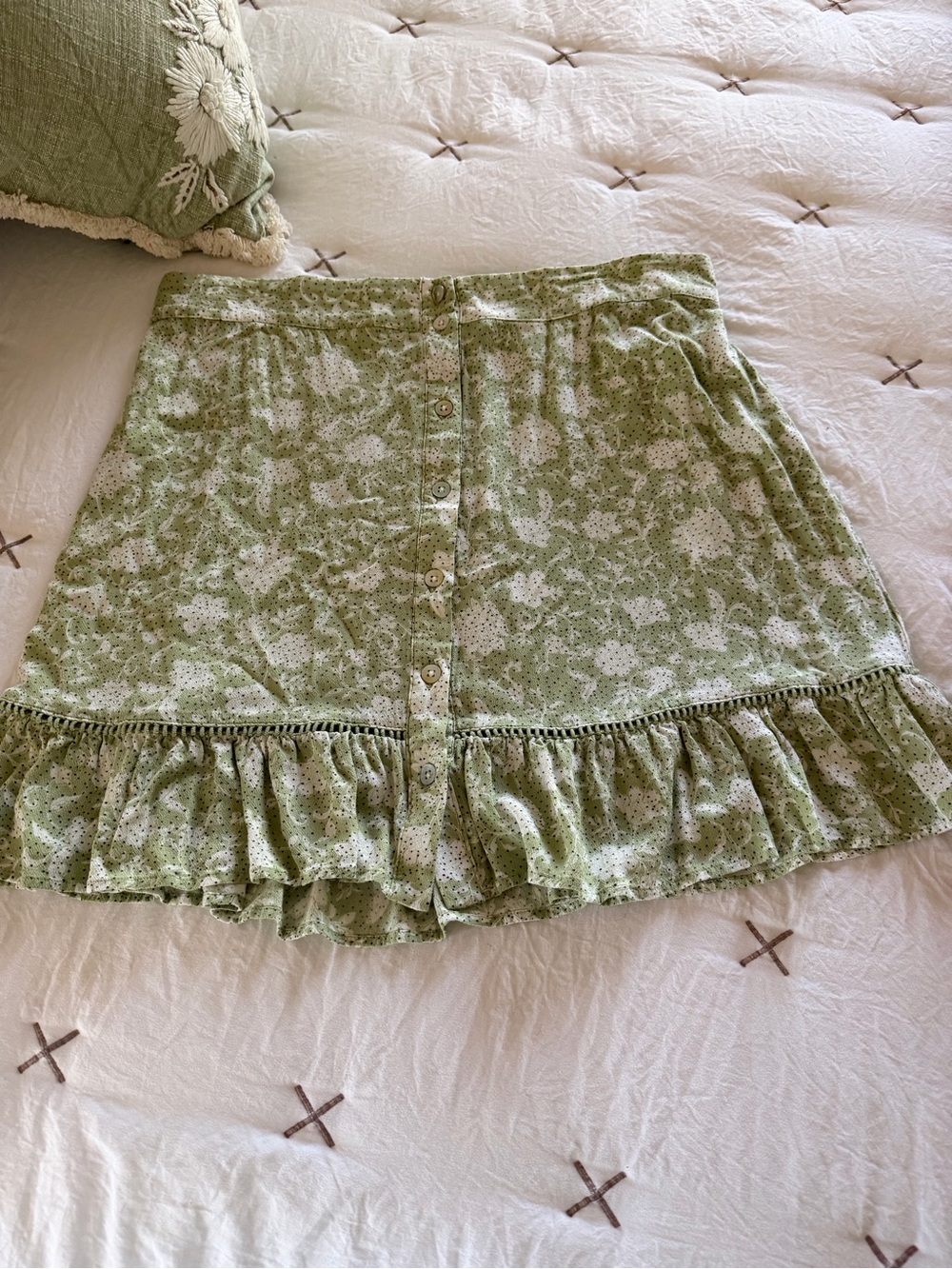 Shyanne Light Green Floral Button-Front Ruffle Mini Skirt